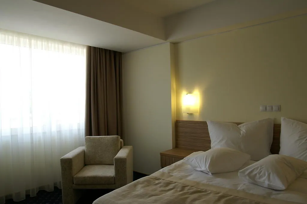 Marshal Hotel-1